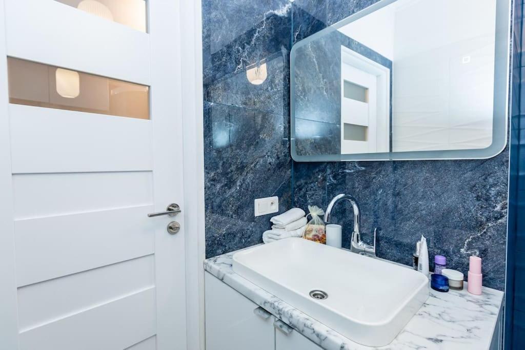 Apartament Elegant, Comfortable In The Heart Of Warsaw! Zewnętrze zdjęcie